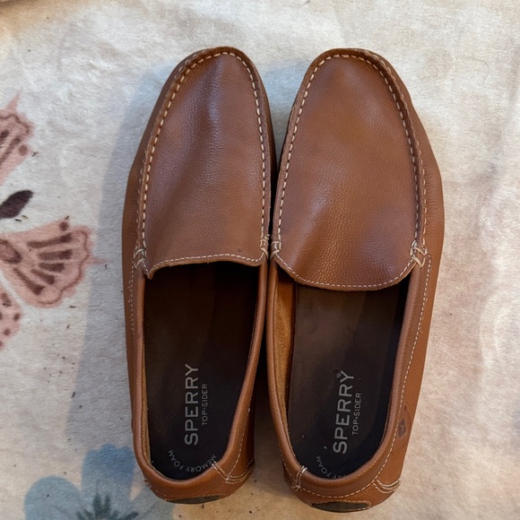 Sperry Men's Tan Leather Slip-Ons - Picture 1 of 6
